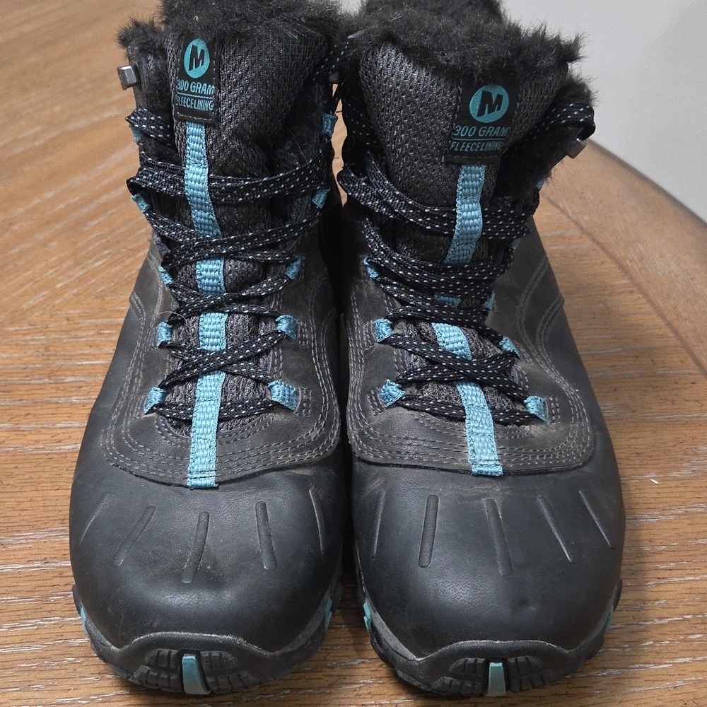 Merrell Atmos Mid Womans Black 300 Gram Fleece Lined Boots, Size 8.5 - Picture 3 of 10